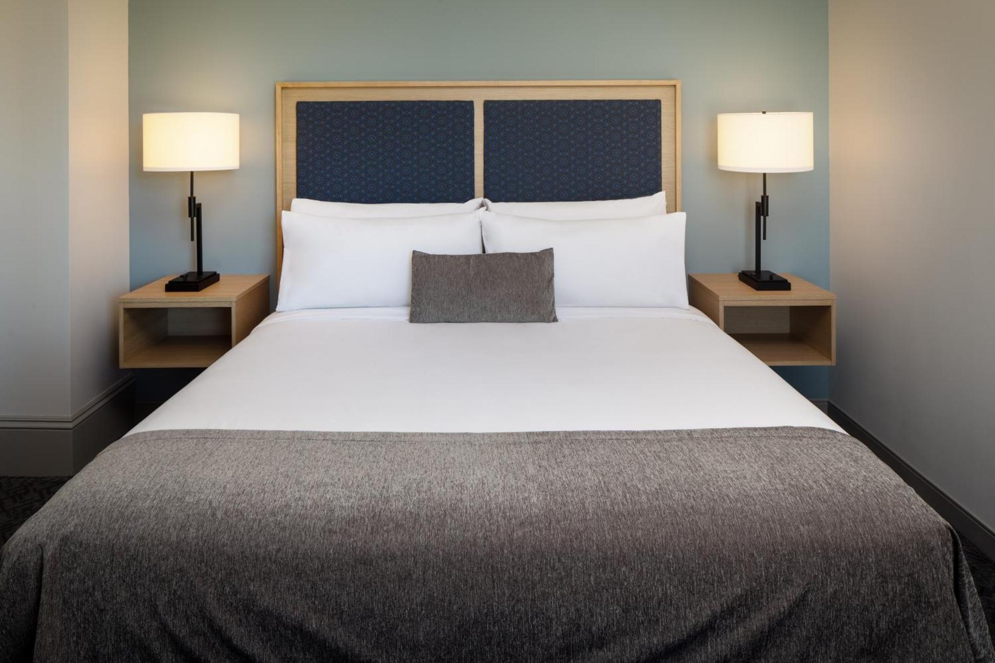 Hotel Ursa Orono Экстерьер фото
